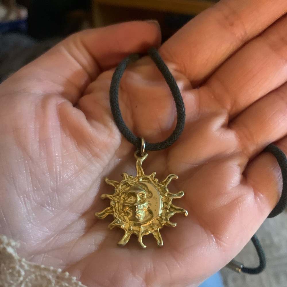 ❤️5 for $20❤️Sun necklace
